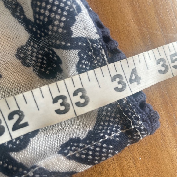 Loft Wrap Scarf - Picture 2 of 7